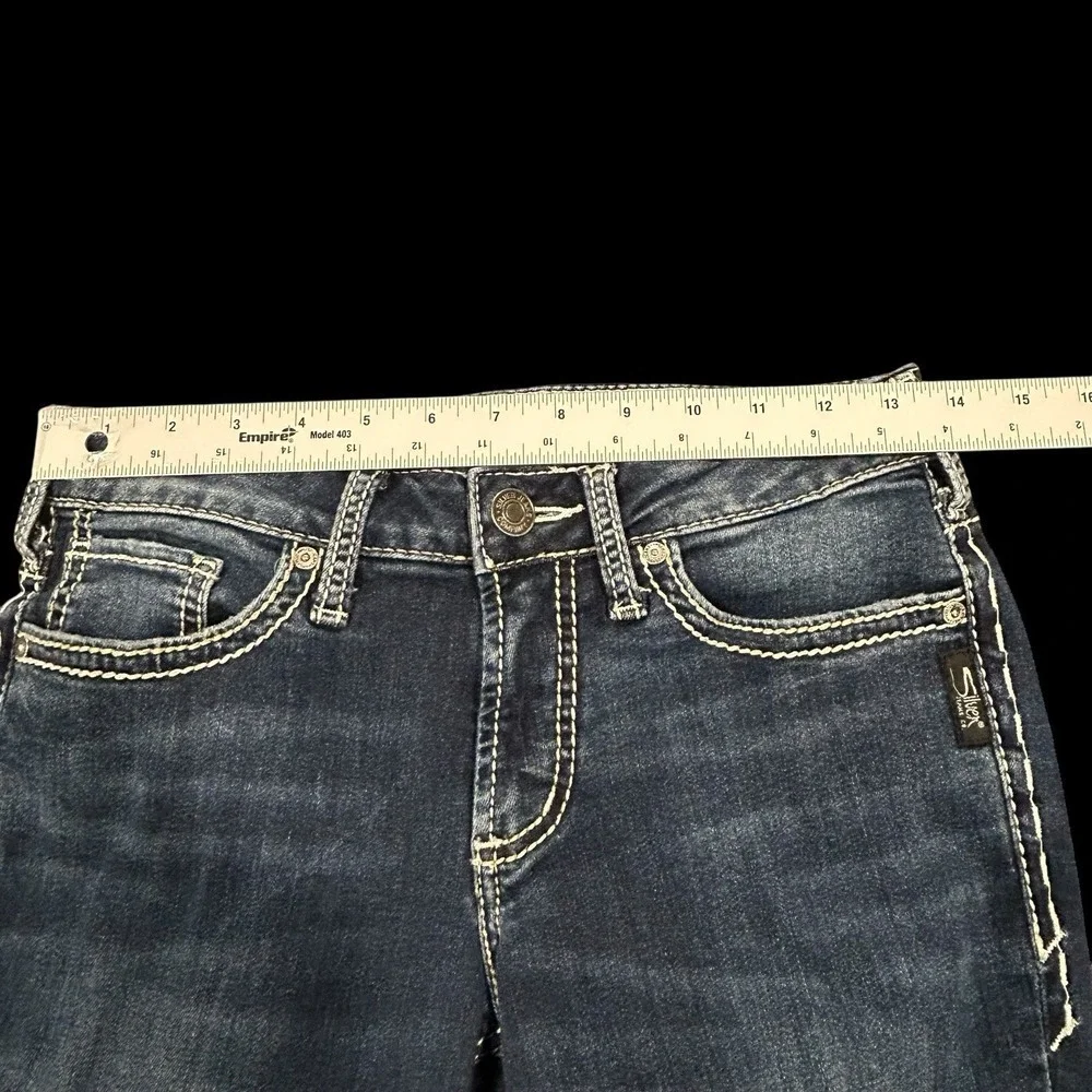Silver Jeans Women 28/33 Bootcut Dark Wash Western Suki Surplus Blue Stretch